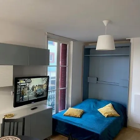 Avec Balcon Et Parking Prive *